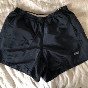 Patagonia baggies 5” black